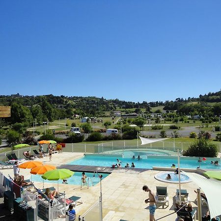 Camping Lot Et Bastides - Grand Bleu Vacances Hotel Pujols  Bagian luar foto